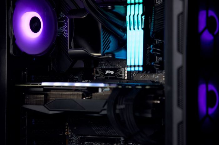 Накопичувач SSD Kingston M.2 1TB PCIe 5.0 FURY Renegade