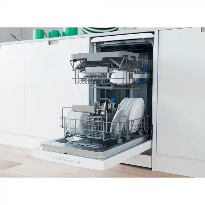 Посудомийна машина Indesit, 10компл., A+, 45см, білий