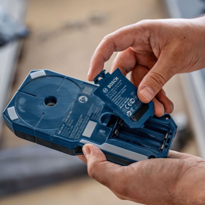 Детектор акумуляторний Bosch GMS 120-27 Professional, до 120мм, 2ААх1.5В, IP54, чохол, 0.24кг