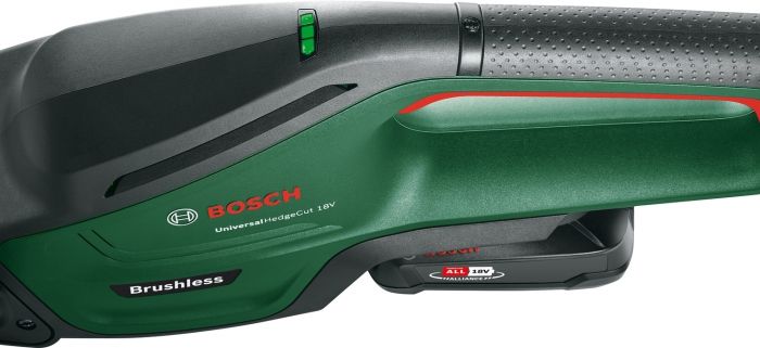 Кущоріз акумуляторний Bosch UniversalHedgeCut 18V-50  18В 50мм крок різу 20мм 2.3кг без АКБ та ЗП
