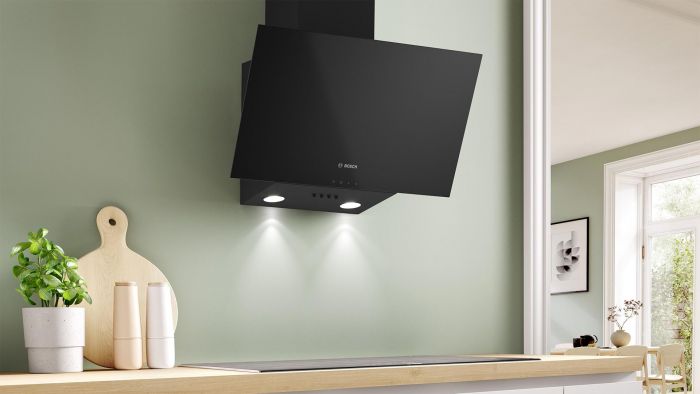 Витяжка Bosch купольна, 60см, 360м.куб/год, чорний