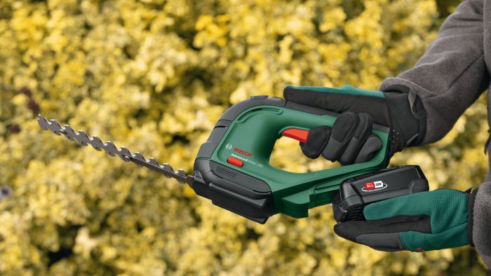 Ножиці для трави акумуляторні Bosch AdvancedShear 18V-10  + насадка кущоріз 10/20см крок різу 8мм 1xPBA 2.0Ah 2.45кг