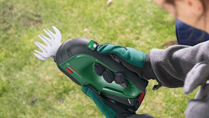 Ножиці для трави акумуляторні Bosch AdvancedShear 18V-10  + насадка кущоріз 10/20см крок різу 8мм 1xPBA 2.0Ah 2.45кг