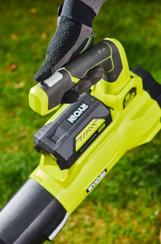 Повітродув садовий акумуляторний Ryobi Max Power RY36BLXA-140P 36В акб 1х4А·год ЗП 176км/год 3.5кг