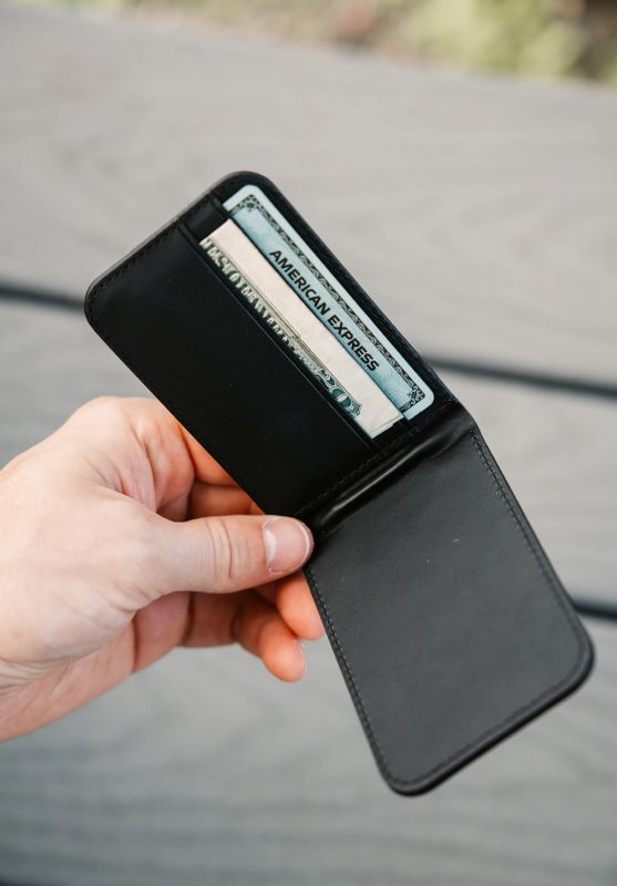 Чохол UAG для карт магнітний з підставкою, Metropolis Wallet PU, Black