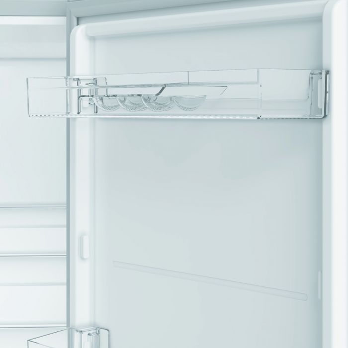 Холодильник Indesit з нижн. мороз., 185x60х67, холод.відд.-223л, мороз.відд.-120л, 2дв., А++, ST, сріблястий