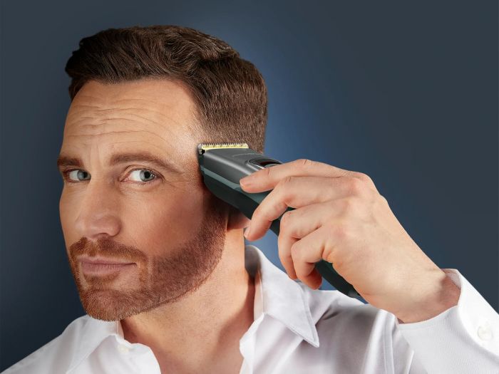 Машинка для стрижки Rowenta Advancer, для бороди, вусів, голови, мережа+акум., роторний мотор, насадок-2, кейс, титан.напил., темно-зелений