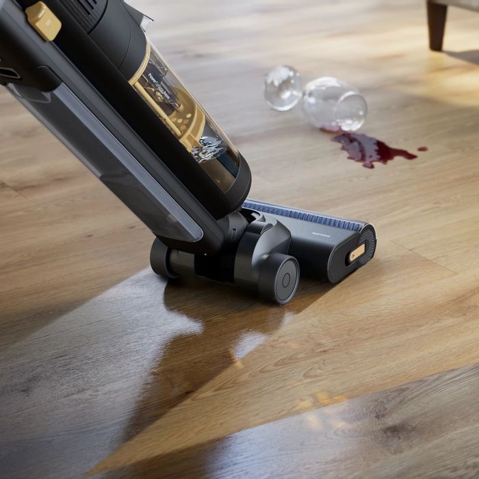 Пилосос Philips безпровідний AquaTrio, вологе прибирання, конт пил -0.42л, автон. робота до 25хв, PowerCyclone Aqua, турборежим, чорний