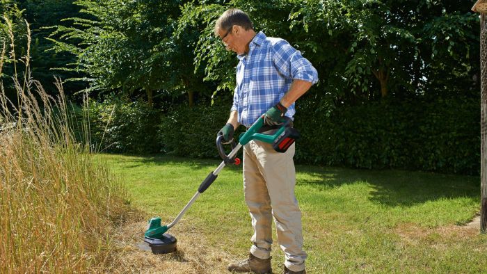 Тример садовий акумуляторний Bosch AdvancedGrassCut 36 36В 30см 1x2А·год ЗП AL3620CV 4.1кг