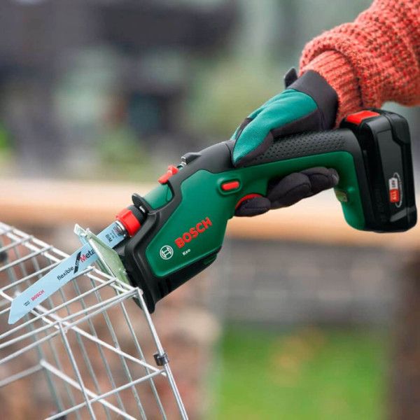 Пила шабельна акумуляторна Bosch KEO 18В пропил 80мм хід 20мм 1.4кг без АКБ і ЗП