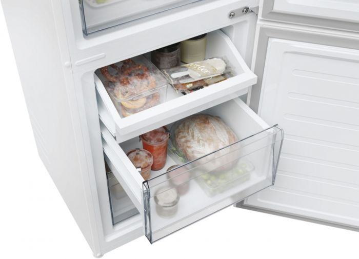 Холодильник Candy з нижн. мороз., 182.5x54.5х60, холод.відд.-197л, мороз.відд.-82л, 2дв., А+, NF, білий