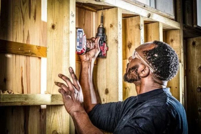 Шурупокрут-дриль ударний акумуляторний SKIL 3085 CA XP 20В 1х5А·год 130Нм 600·2100об·хв 1.65кг