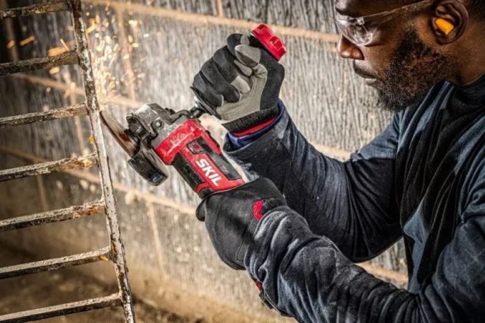 Шліфмашина кутова акумуляторна SKIL 3930 CB XP 125мм безщіткова 20В 1х5А·год 8500об·хв VRS+ плав. пуск 1.88кг