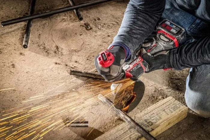 Шліфмашина кутова акумуляторна SKIL 3930 CB XP 125мм безщіткова 20В 1х5А·год 8500об·хв VRS+ плав. пуск 1.88кг