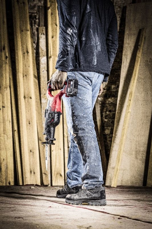 Пила шабельна акумуляторна SKIL 3480 CB XP безщіткова 20В 1х5А·год пропил 265мм хід 29мм 2.9кг