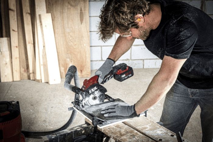 Пила дискова акумуляторна SKIL 3540 CA Compact 20В 1х5А·год 120мм 1.8кг