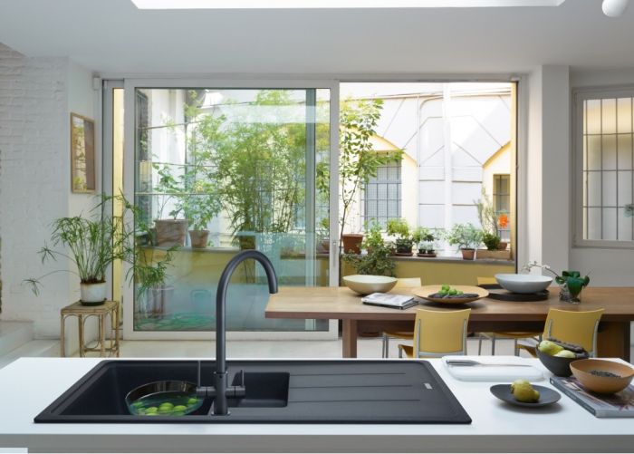 Змішувач для кухні Franke Lina Clear Water, довж.виливу - 272 мм, поворотний, 1+1 фільтр, хром-чорний