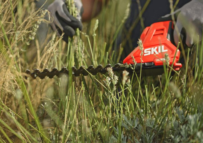 Ножиці для трави акумуляторні SKIL 0630 CA 20В акб 1х2.5А·год + насадка кущоріз 20см крок різу 8мм 1кг