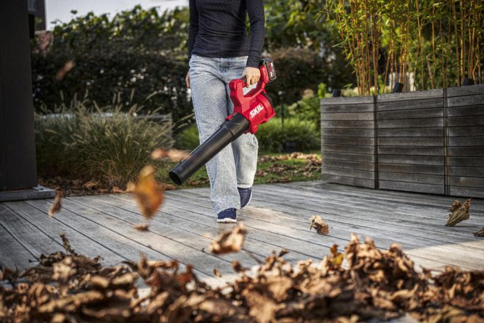 Повітродув акумуляторний SKIL 0331 CA безщітковий 20В 1х4Аг+ЗП 6А 160км/год 1.5кг