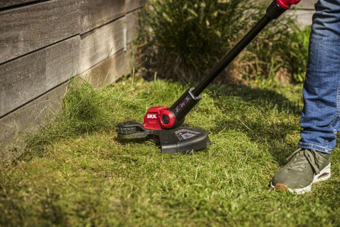 Тример садовий акумуляторний SKIL 0241 CA 20В ліска 30см 1х2.5А·год 2.3кг