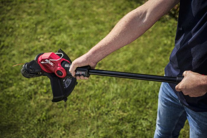 Тример садовий акумуляторний SKIL 0241 CA 20В ліска 30см 1х2.5А·год 2.3кг