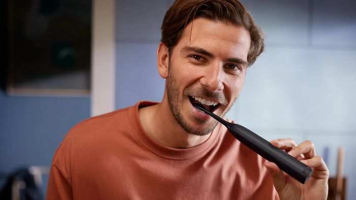 Щітка зубна електр. Philips, Sonicare 5300 Series, 62т. колив/хв, насадок-1, футляр, чорний