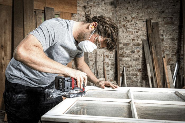 Шліфмашина вібраційна акумуляторна SKIL 3720 CC Compact безщіткова 20В акб 1х2.5А·год 151х102мм 0.7кг