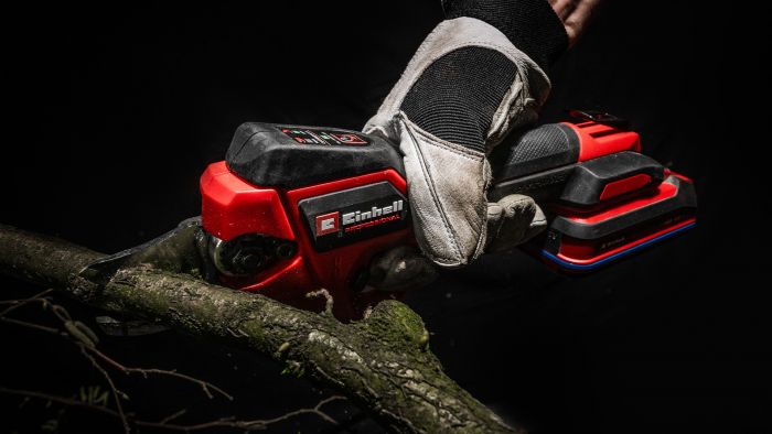 Секатор акумуляторний Einhell GP-LS 18/28 Li BL - Solo, PXC, 18В, безщітковий, товщ. 28/14 мм, сталь SK5, 0.82 кг (без АКБ і ЗП)