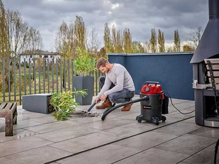 Пилосос професійний Einhell TC-VC 1825 А, 1250 Вт, пластик 25 л, 180 мбар, шланг 2.5 м, кабель 3 м, розетка 2.2 кВт, 4.2 кг
