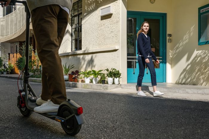 Електросамокат Segway-Ninebot F2 PRO E II, чорний