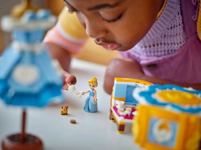 Конструктор LEGO Disney Princess Сукня Попелюшки