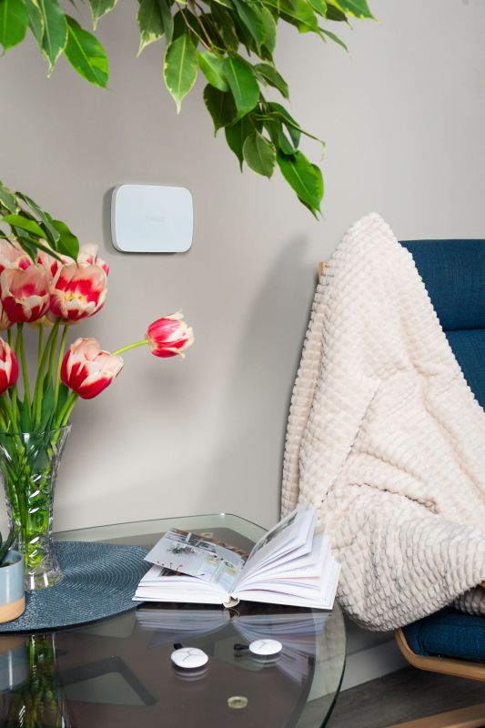 Інтелектуальна централь U-Prox MPX LE White, ethernet, wi-fi, 2 LTE, фотоверіфікація, бездротова, білий