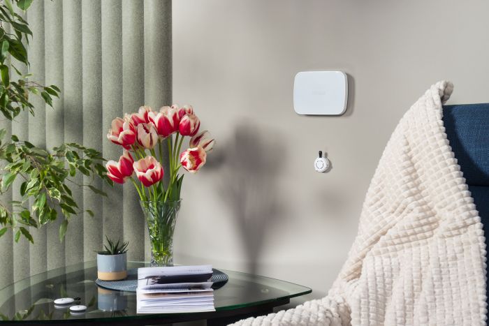 Інтелектуальна централь U-Prox MPX LE White, ethernet, wi-fi, 2 LTE, фотоверіфікація, бездротова, білий