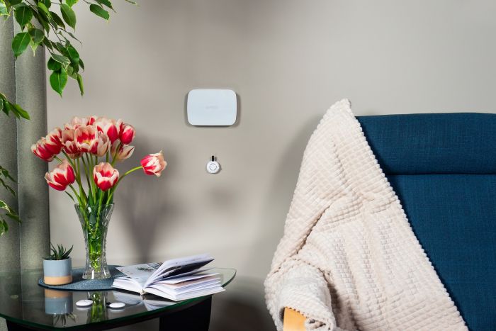 Інтелектуальна централь U-Prox MPX L White, wi-fi, 2 LTE, фотоверіфікація, бездротова, білий