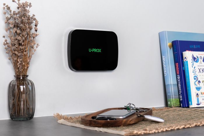 Інтелектуальна централь U-Prox MPX L Black, wi-fi, 2 LTE, фотоверіфікація, бездротова, чорний