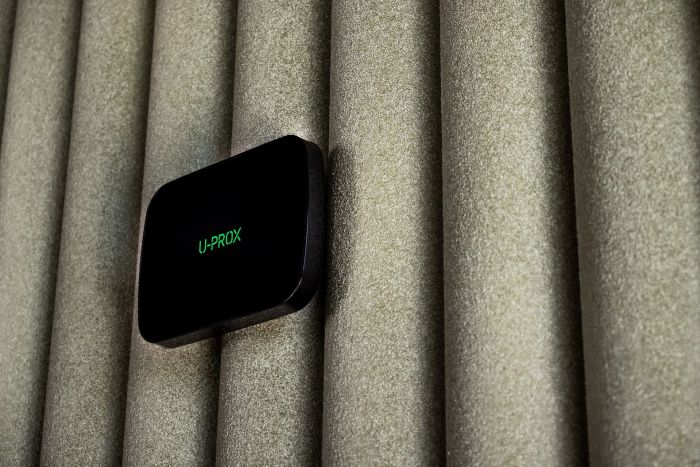 Інтелектуальна централь U-Prox MPX L Black, wi-fi, 2 LTE, фотоверіфікація, бездротова, чорний