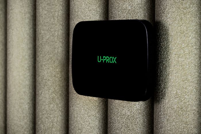 Інтелектуальна централь U-Prox MPX L Black, wi-fi, 2 LTE, фотоверіфікація, бездротова, чорний