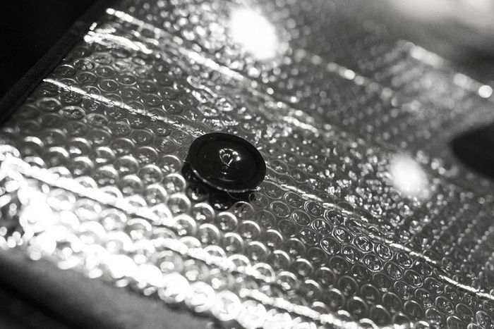 Шторка сонцезахисна Neo Tools 700х1380мм, 174г