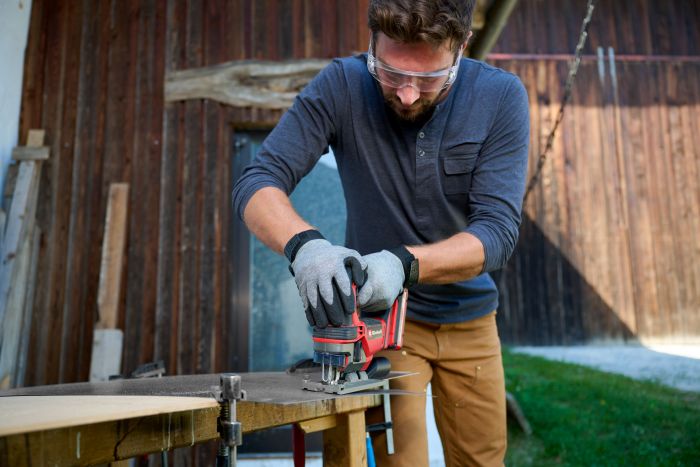 Лобзик акумуляторний Einhell TE-JS 18/100 Li - Solo, PXC, 18В, 3000 об/хв, ход 26 мм, 1.87 кг (без АКБ і ЗП)