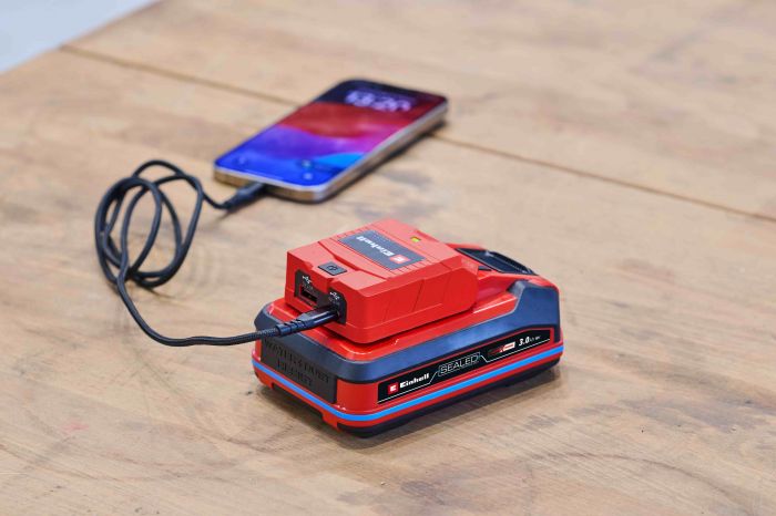 Зарядний пристрій USB акумуляторний Einhell TC-CP 18 Li USB A/C - Solo, PXC, 18В, Type-A/Type-C, 2 A, 0.06 кг (без АКБ і ЗП)