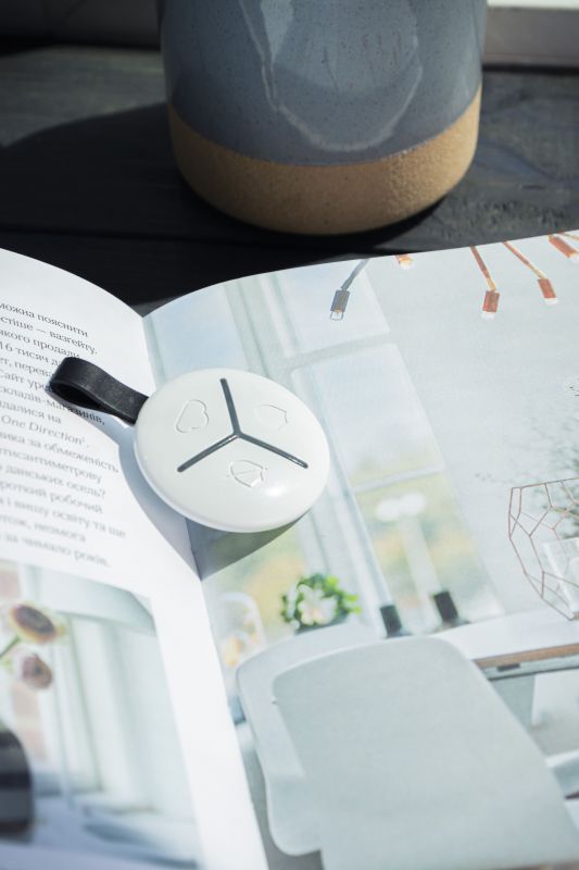 Брелок U-Prox Keyfob White, 3 кнопки, бездротовий, білий