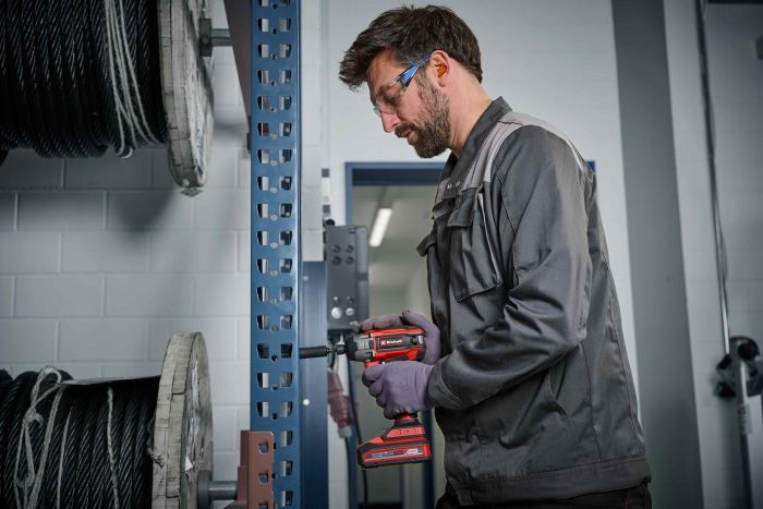 Гвинтокрут акумуляторний ударний Einhell TP-CI 18/220 Li BL - Solo, PXC, 18В, безщітковий, 220 Нм, 2900 об/хв, 1.16 кг (без АКБ і ЗП)