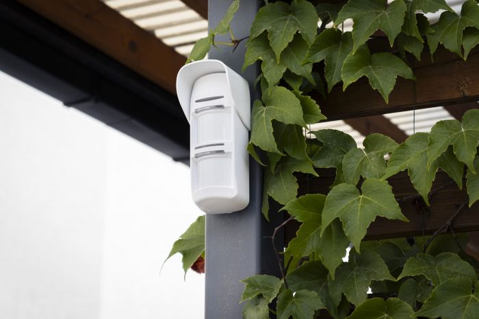 Датчик руху вуличний U-Prox PIR Outdoor V2, бездротовий, білий