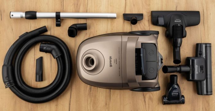 Пилосос Gorenje мішковий, 850Вт, конт пил -3л, HEPA, сенсорне упр, телескоп трубка, бронзовий