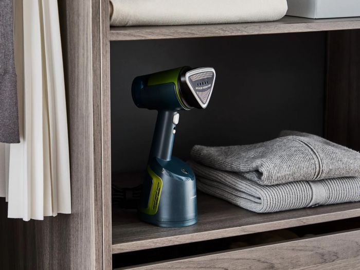 Відпарювач Tefal компактний AeroSteam, 1400Вт, 100мл, постійна пара - 20гр, чорно-зелений