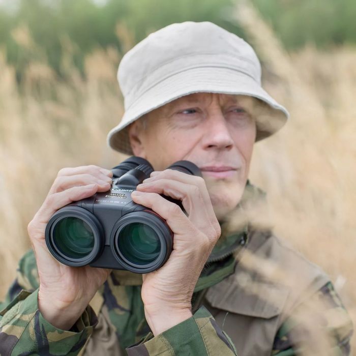 Бінокль Canon 10x42L IS WP, оптична стабілізація