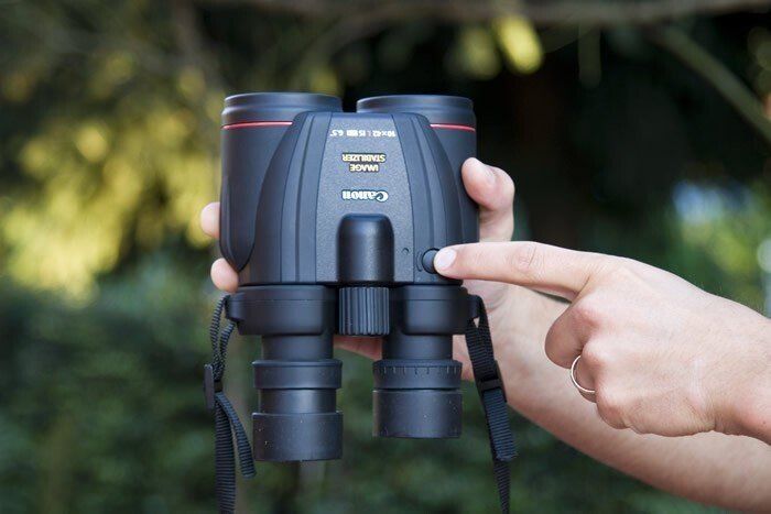 Бінокль Canon 10x42L IS WP, оптична стабілізація