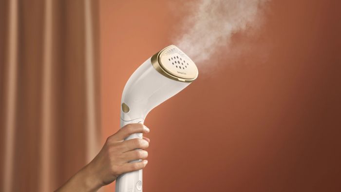 Відпарювач Philips компактний Series 7000, 1500Вт, 100 и 200мл, паровий удар -28гр, рукавичка, чохол, нерж. сталь, білий