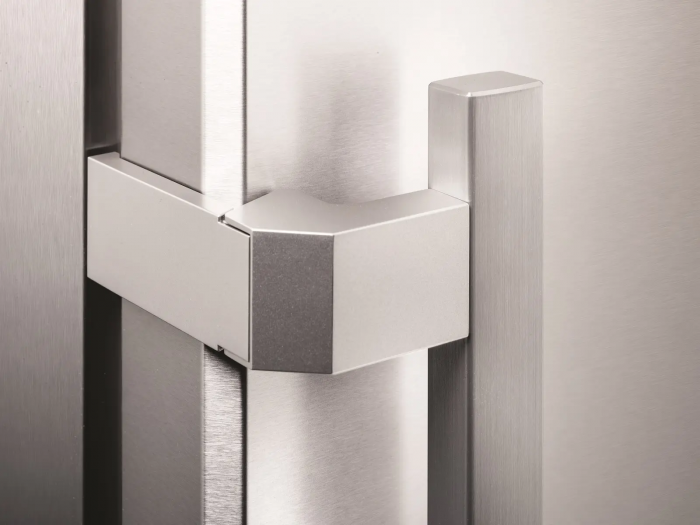 Холодильник Liebherr з нижн. мороз., 201x66.5x70, холод.від.-167 л, мороз.від.-106л, 2 дв., A++, NF, нерж.