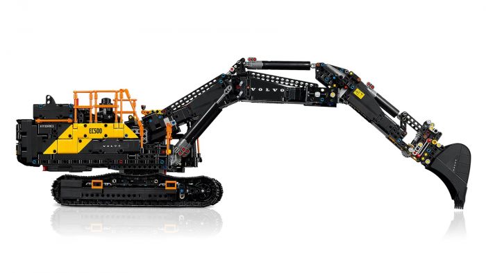 Конструктор LEGO Technic Екскаватор Volvo EC500 Hybrid